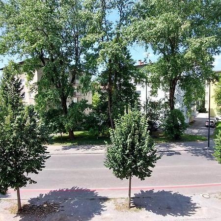 Cozy, Bright And Affordable Studio W/ Free Parking Любляна Экстерьер фото