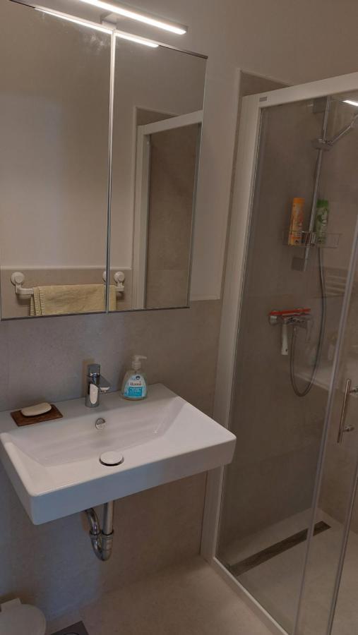 Cozy, Bright And Affordable Studio W/ Free Parking Любляна Экстерьер фото